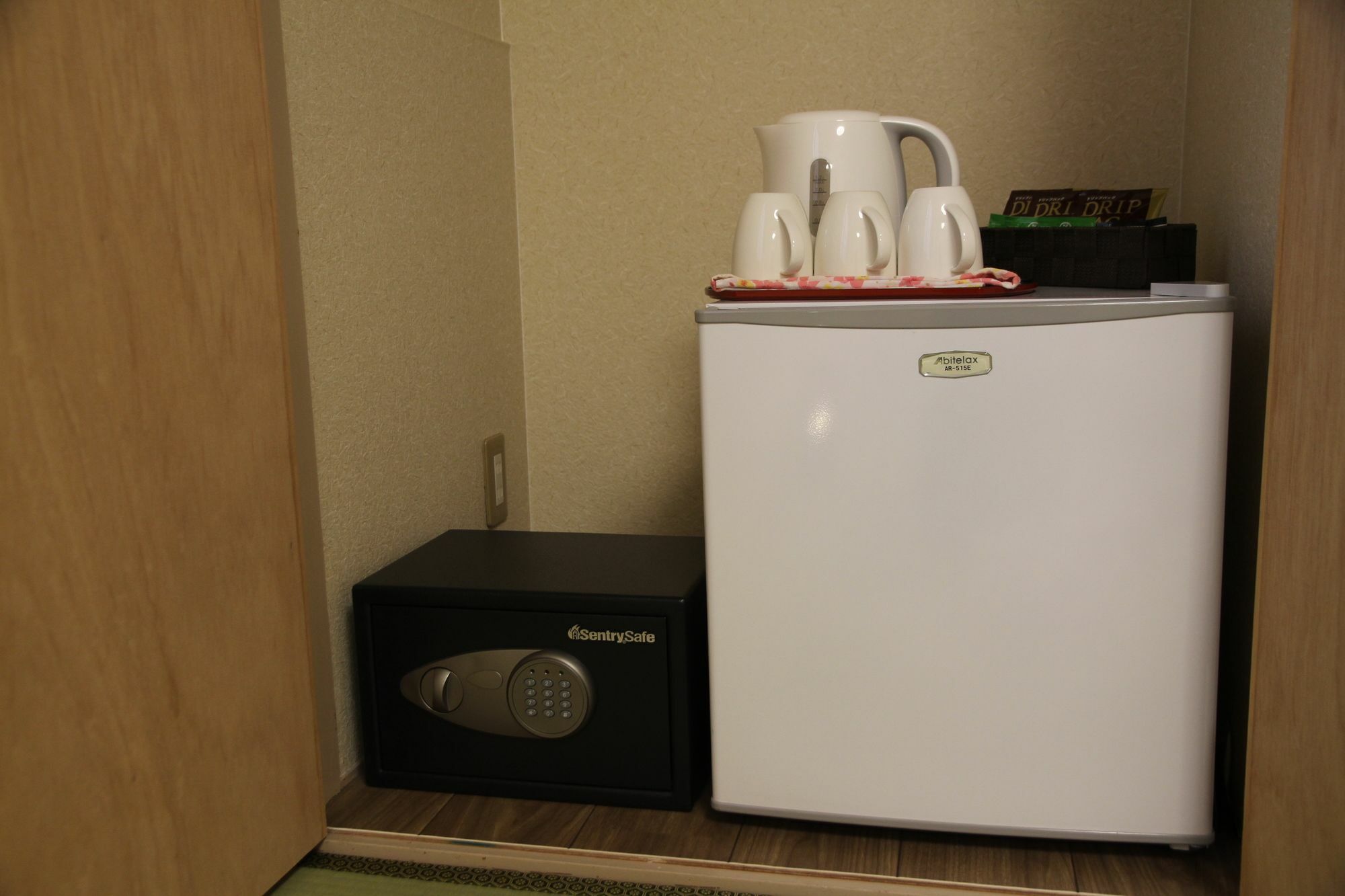 Guest House Yoshinoya Kyoto Buitenkant foto